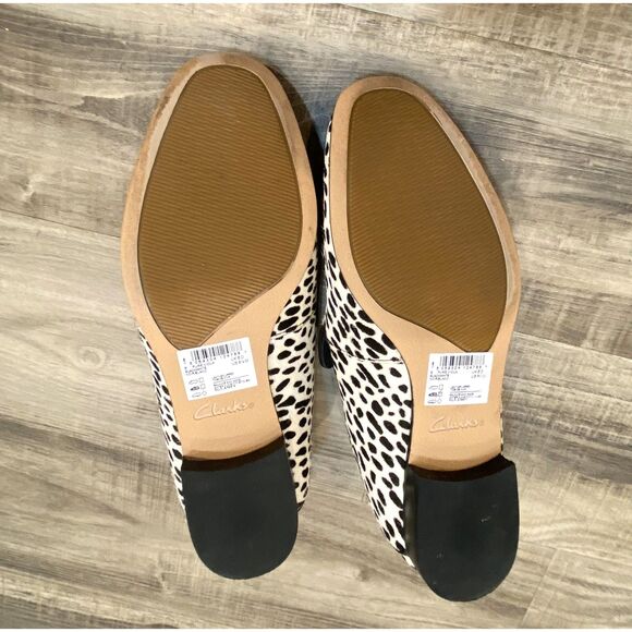 Clarks Pure Viola Black White Animal Fur Leather Loafers Size 8.5 - Picture 4 of 6